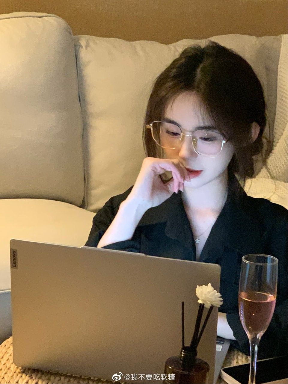 Người Vợ Cũ 60 tỷ