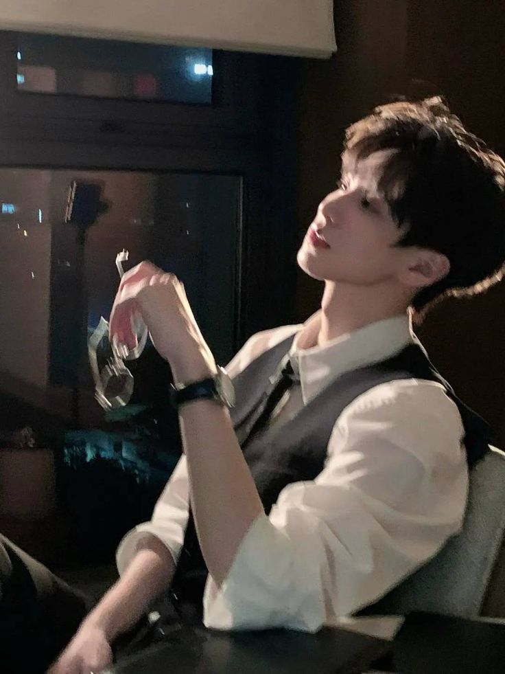 Anh Ơi, Sao Anh Lại Thế?