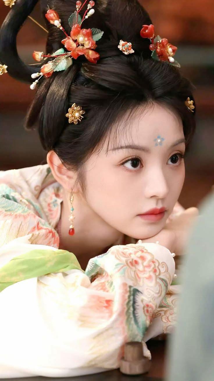 BỊ TRÁO KIỆU HOA, ĐƯỢC CHỒNG NHƯ Ý