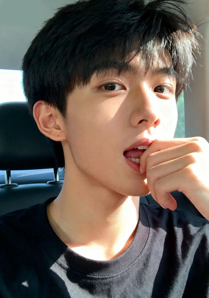 Một Đường Hoa Nở