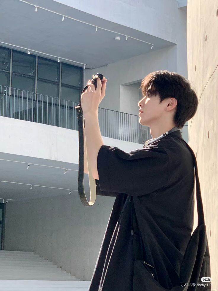 Người Mới Kẻ Cũ