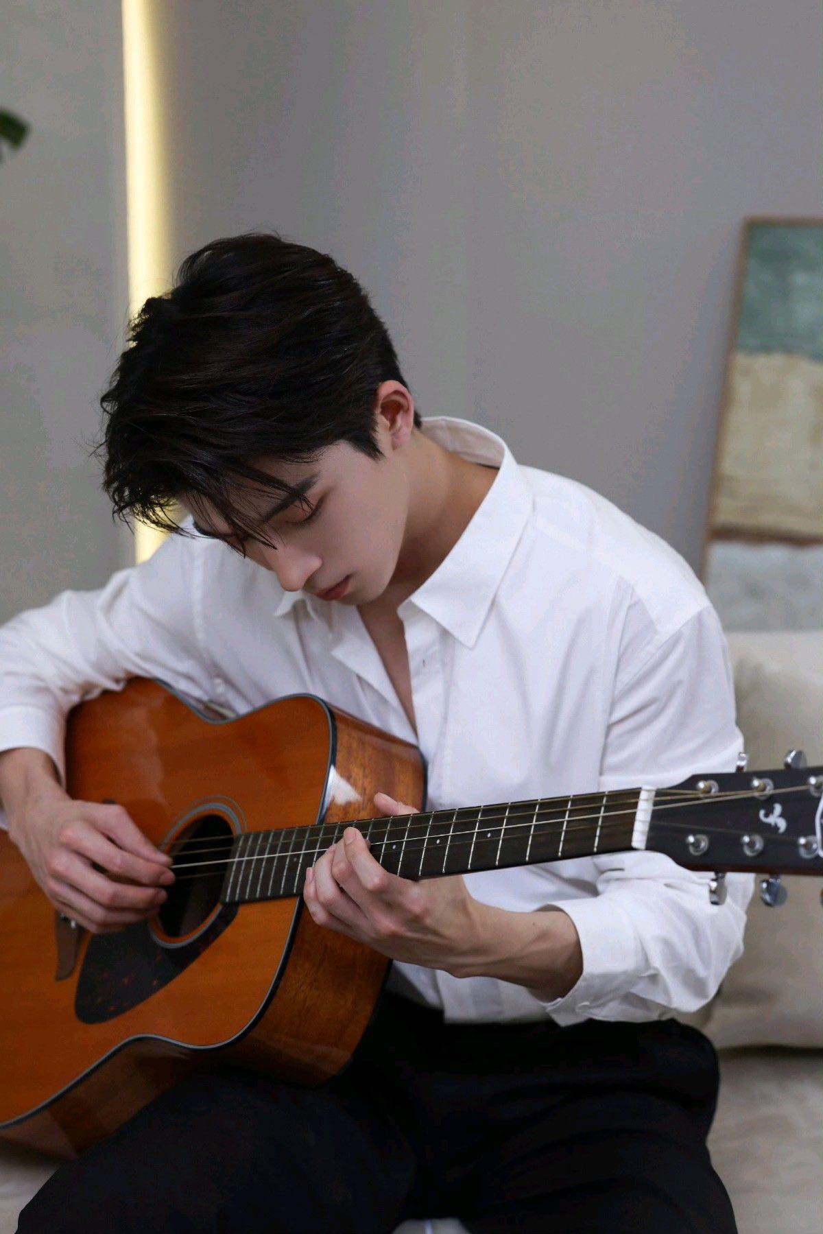 Thầm Yêu, Thành Nguyện