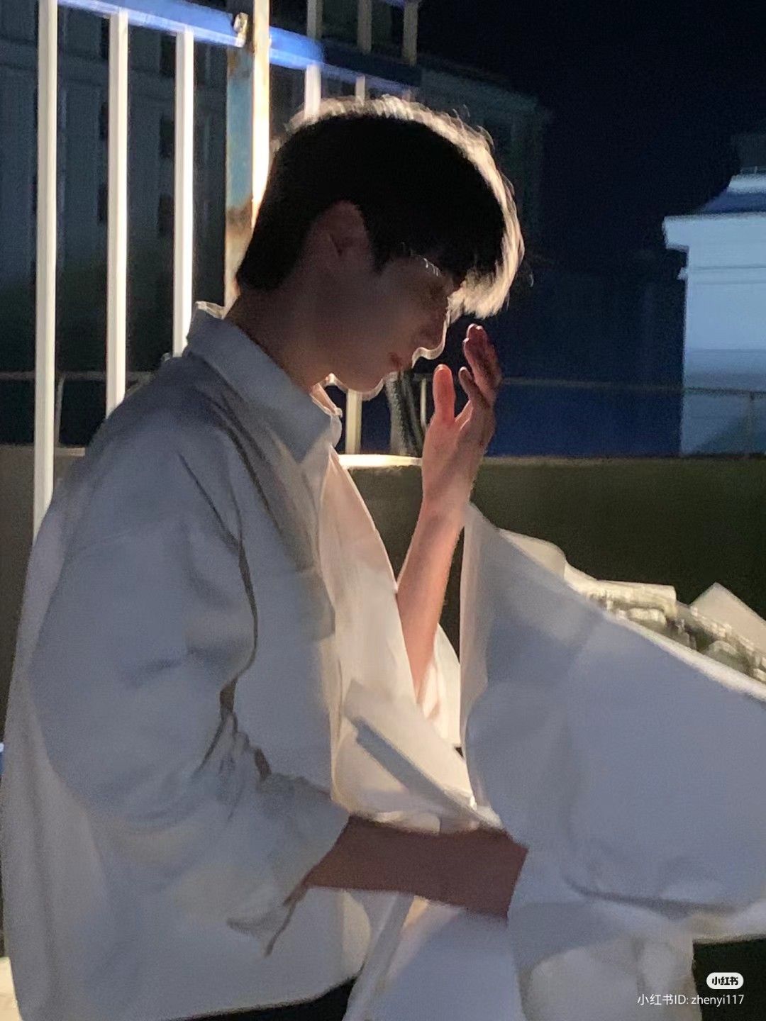 Vuốt Mèo, Vuốt Cả Trái Tim Anh